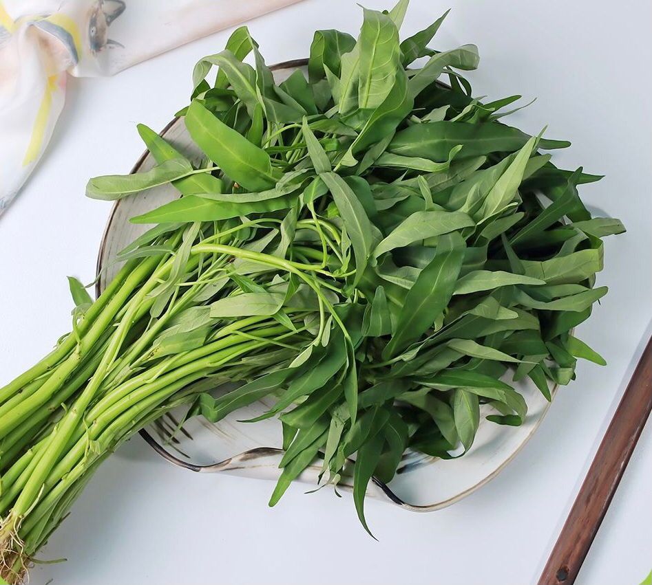 KANGKUNG AKAR FRESH